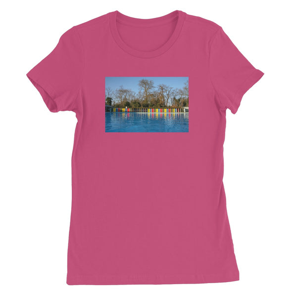 TOOTING BEC LIDO WITH TREES Women's Fitted T-Shirt - Amy Adams Photography